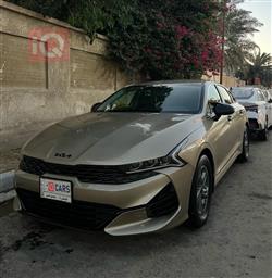 كيا K5